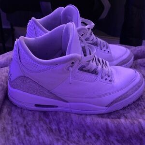 Jordan pure money 3s